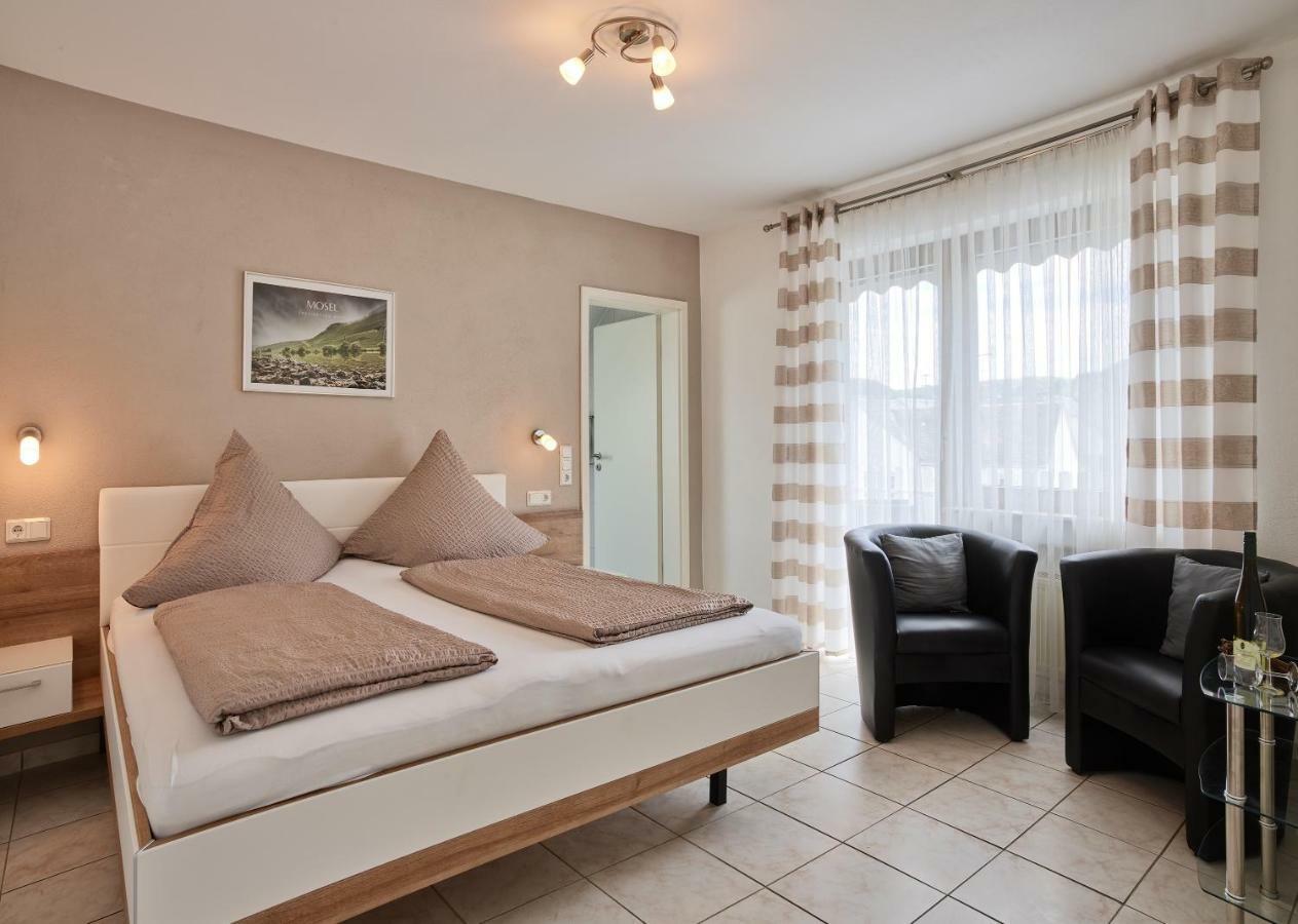 Gaestehaus Alexanderhof Leiwen Zewnętrze zdjęcie